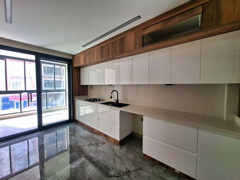 Hamidiye'de Satılık 3+1 Daire, Merkezi, Ebeveyn Banyolu, Doğalgazlı