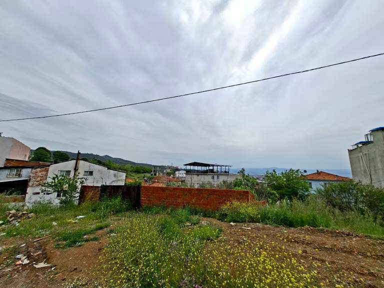 Kadıköy'de Satılık Konut İmarlı Arsa, Yola Cephe, Parselli