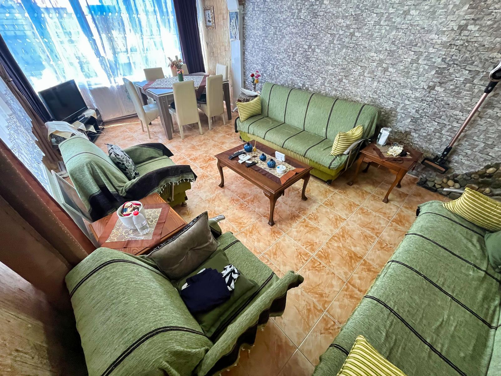 Akçay'da Satılık 4+1 Daire, Denize Yakın, 2 Teraslı, Doğalgazlı