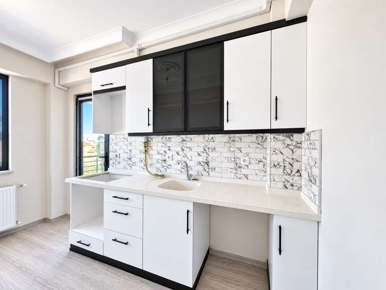 Camiikebir'de Satılık 2+1 ve Daire Sıfır Bina Doğalgaz Balkonlu