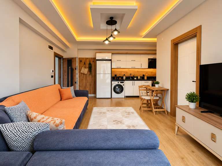 Güre'de Satılık 1+1 ve Daire Balkonlu Doğalgazlı